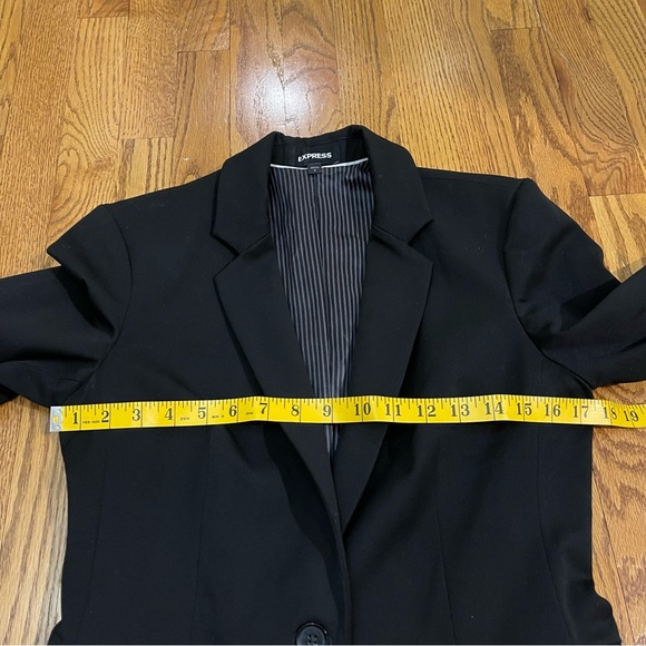 Express Stretch One Button Blazer - Picture 7 of 12